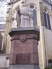 Statue de Charles-Émile Freppel