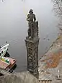 Bruncvík (cs), chevalier d'une légende tchèque (cette statue ne se trouve pas sur le pont proprement dit, mais sur l'une des piles à l'extrémité de l'île Kampa).