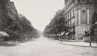 Le boulevard vers 1860-1870 (photographie de Charles Marville).