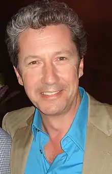 Description de l'image Charles Shaughnessy with Kevin Tostado cropped.jpg.