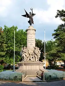 Monument aux morts de Charleville (1923), Charleville-Mézières.