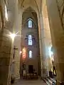 Transept, vue sud-nord.