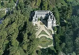 Le château et son parc,