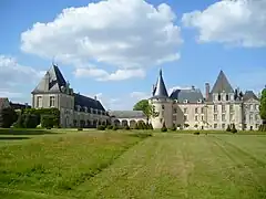 Le château et le parc, en 2009.