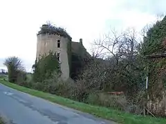 Le château de Courcenay en 2011.