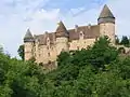 Le château de Culan et ses tours avec hourds du XIIIe siècle, Cher, Berry.