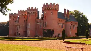 Le château de Villebon.