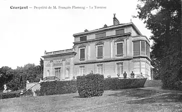 Le château vers 1910, après création de l'atelier de peintre.