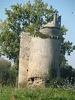 Tour du château de Machecoul.