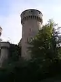 Donjon du XVe siècle en très bon état de conservation (octobre 2015).