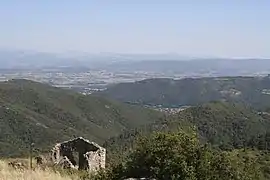 Vue depuis les ruines du château de Pierregourde.