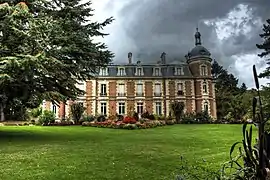 Façade du château de Trousse-Barrière