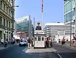 Checkpoint Charlie sur la Friedrichstraße.