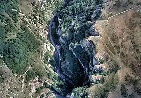 Vue aérienne d'une partie des gorges.