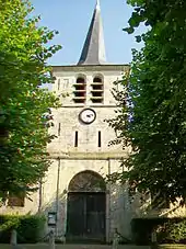 Façade de l'église.