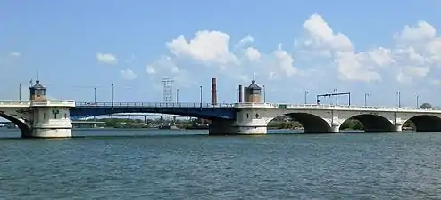 Brunner a conçu ce pont basculant sur la rivière Maumee à Toledo, Ohio