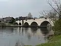 Pont Chertsey, Surrey