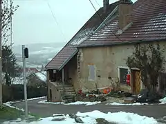 L'axe ancien depuis la roche vers la vallée.