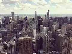 Vue de Downtown Chicago depuis le 875 North Michigan Avenue.