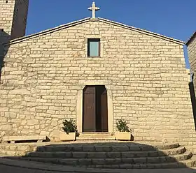 Vue de l'église en août 2015.