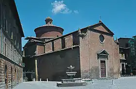 Image illustrative de l’article Église Santo Spirito (Sienne)