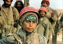 Enfant soldat iranien durant la guerre Iran-Irak.