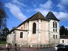 L’église Saint-Étienne.