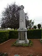 Monument aux morts.