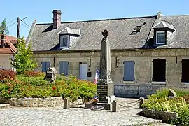 Monument aux morts