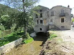 Vieux moulin.