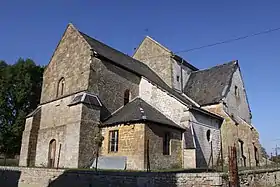Église Saint-Pierre de Chuffilly-Roche et cimetière
