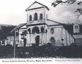 Vue de l'église au début du XXe siècle.