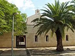 Entrée extérieure de l'église