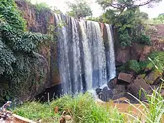 Vue panoramique des chutes de la Métché.