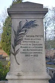 Tombe d'Arthur Pater.