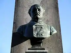 Buste de François-Louis Bersot.