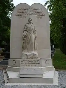 Cimetière parisien de Bagneux, Carrés juifs et monument aux engagés volontaires