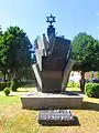 Monument devant le cimetière israélite