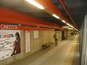 Image illustrative de l’article Cinecittà (métro de Rome)