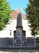 Le monument aux morts en 2016.