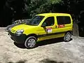 Véhicule 4x4 de patrouille de prévention État Citroën Berlingo de la DDTM du Var en 2011.