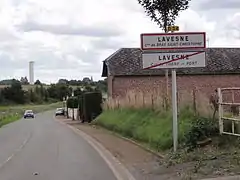 Lavesne, hameau partagé entre Bray-Saint-Christophe et Tugny-et-Pont.