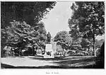 Square du Temple avec Statue de Pierre-Jean de Béranger par Amédée Doublemard, photo Clément Maurice, 1897.