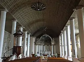 Église Saint-Pierre-ès-Liens.