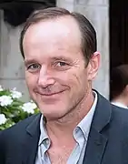 Clark Gregg (Léonato)