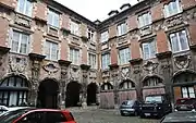 Hôtel de Clary : façades sur cour.