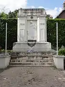 Monument aux morts.