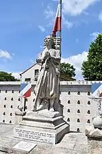 Statue d'un zouave