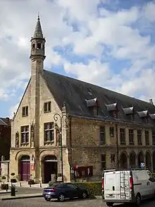 Hôtel de ville.