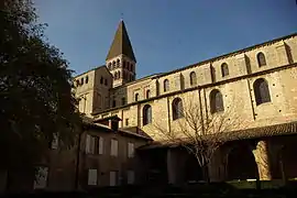 Le cloître de l'abbaye Saint-Philibert.